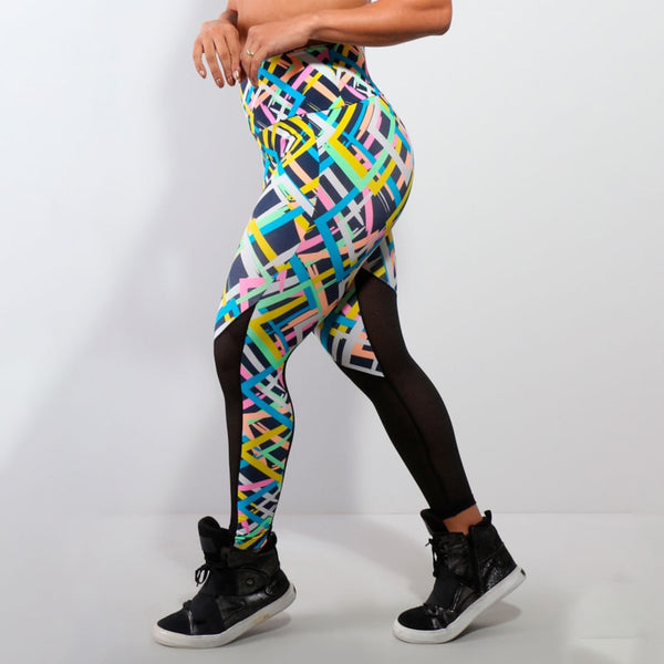 Calça Feminina Fitness Estampada em Suplex com Recortes de Tela | Ref: 4.4.4206-3110