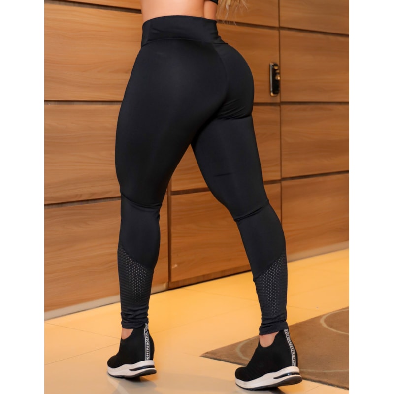 Calça Legging Preta com Recortes em Tela de Poliamida