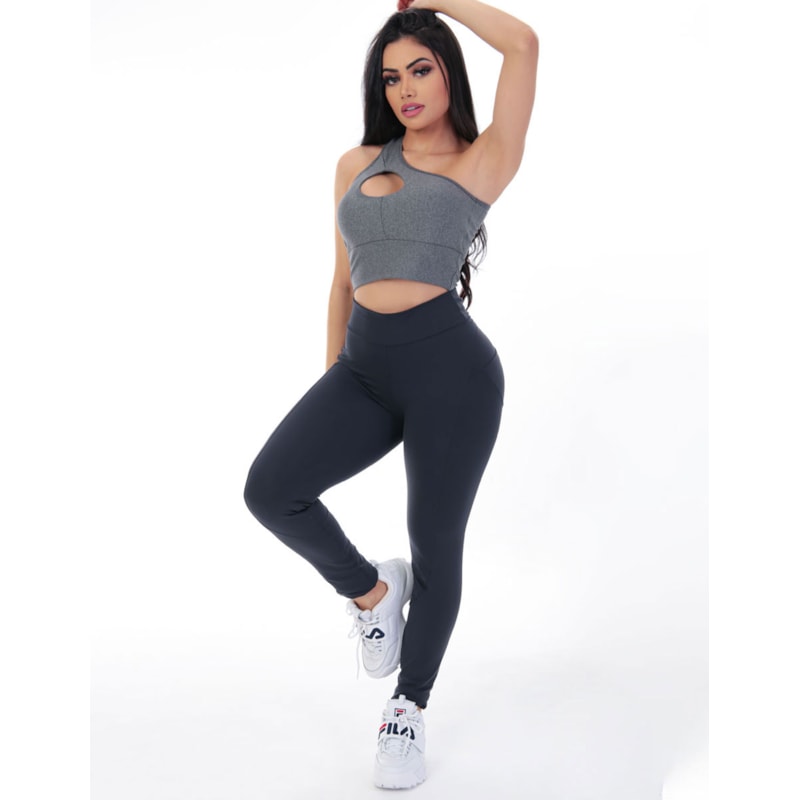 Calça Legging Preta de Poliamida Valoriza Bumbum com Bolsos | Ref: 3.3.2540-01