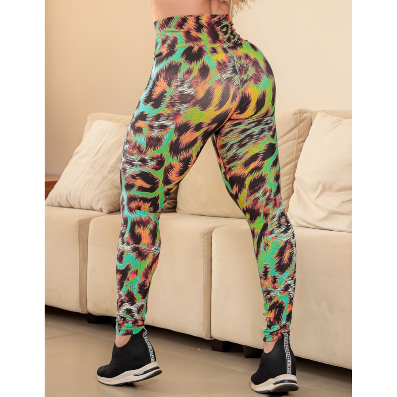 Conjunto Fitness Estampado com Calça Cós Alto e Cropped | Ref: 8.8.0162-3205