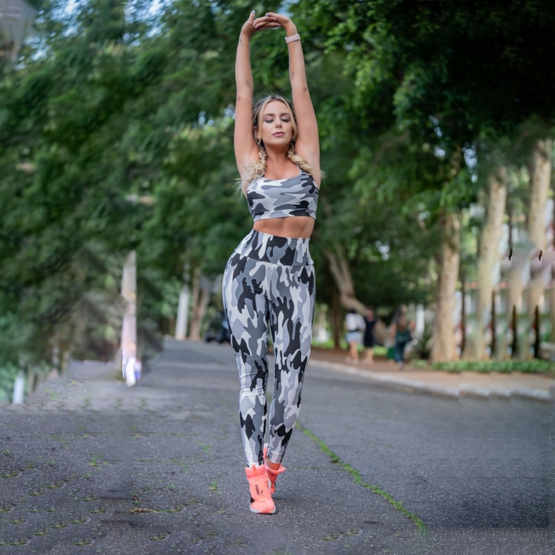 Cropped com Bojo e Estampa Camuflada | Ref: 4.4.1590-3197