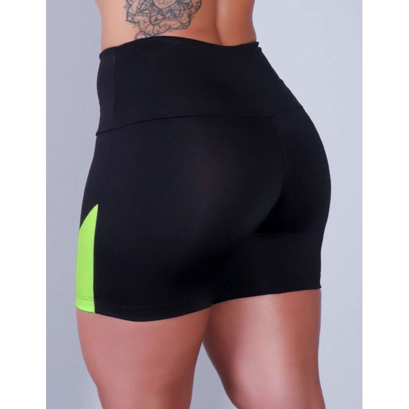 Short Fitness Preto com Recortes Amarelo Neon | Ref: 4.4.4198-0136
