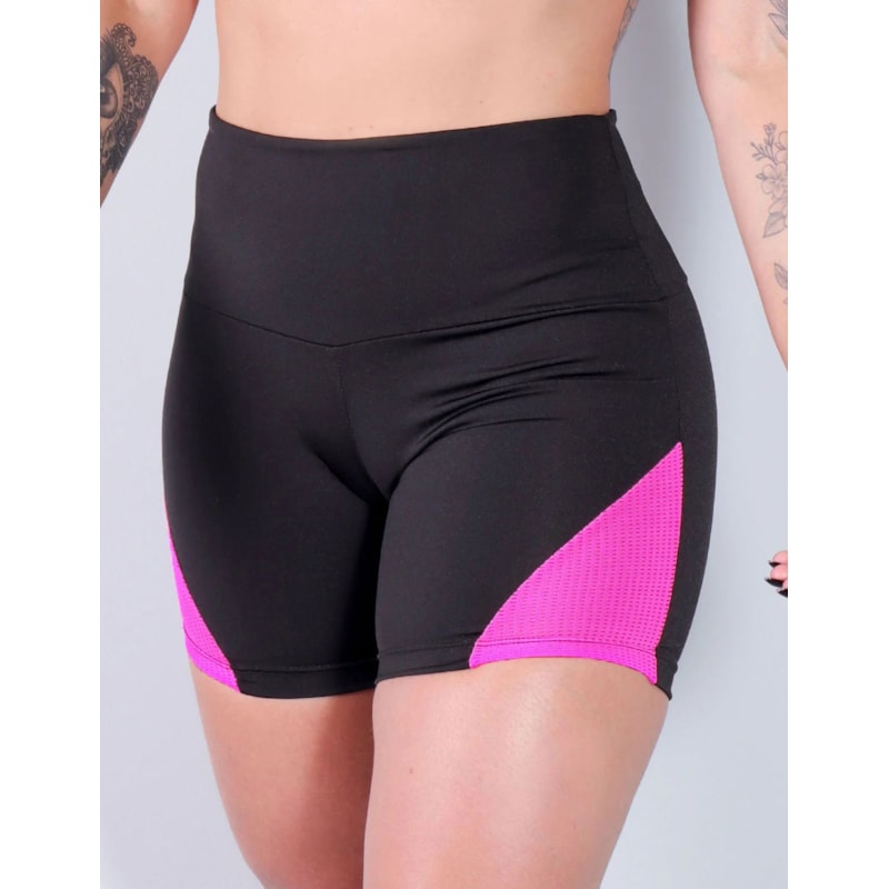 Short Fitness Preto com Recortes de Tela de Poliamida Rosa | Ref: 4.4.4198-0701