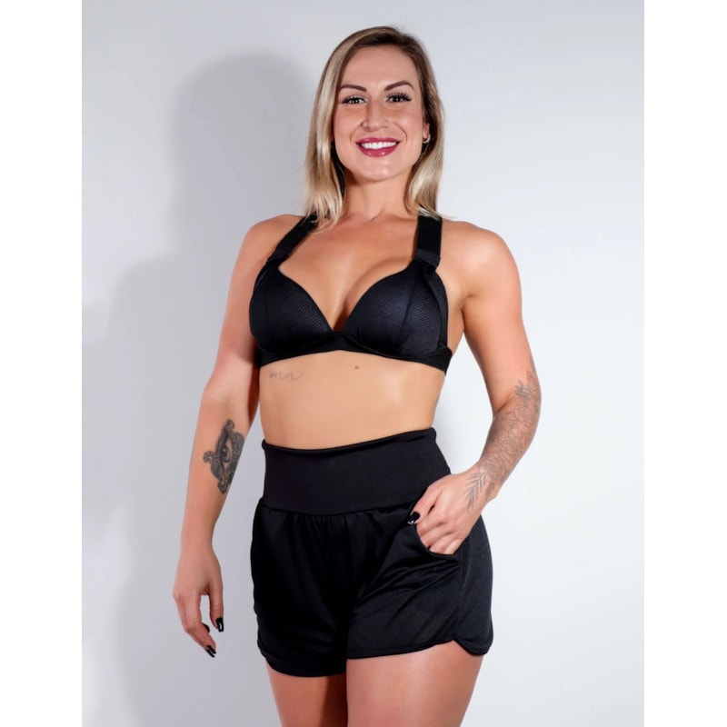 Shortinho Preto com Bolsos em Piquet | Ref: 4.4.4364-01