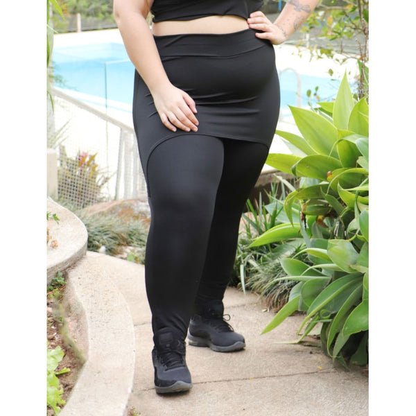 Calça Legging Plus Size Preta com Tapa Bumbum | Ref: 4.4.4055-01