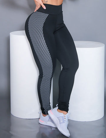 Calça Montaria Preta com Recortes na Lateral em Tecido Jacquard | Ref: 4.4.4421-3226