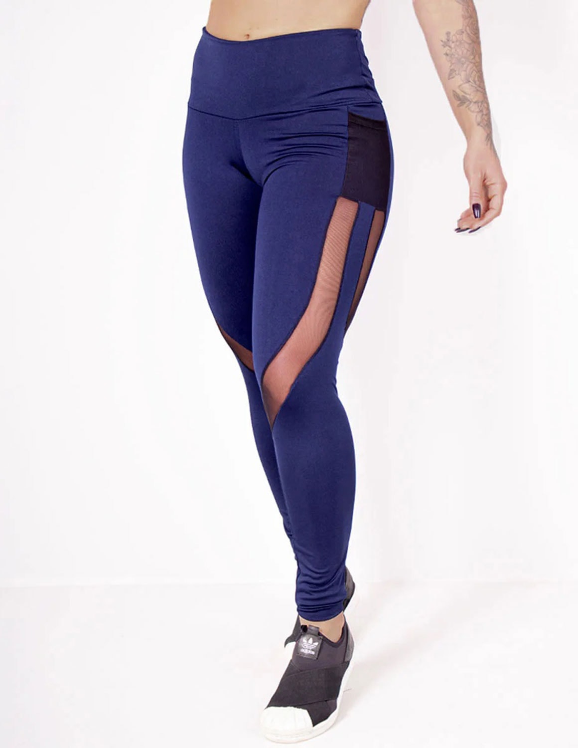 Calça Fitness Azul Marinho com Recortes de Tule e Bolsos | Ref: 4.4.1815-18
