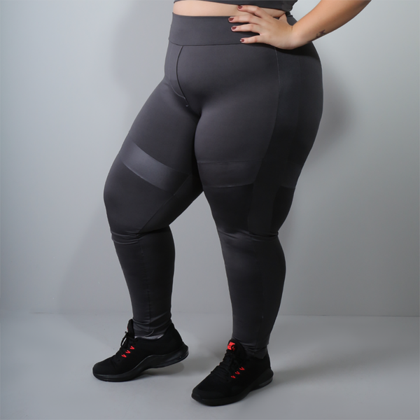 Calça Plus Size Grafite com Cortes de Cirrê | Ref: 4.4.4133-28