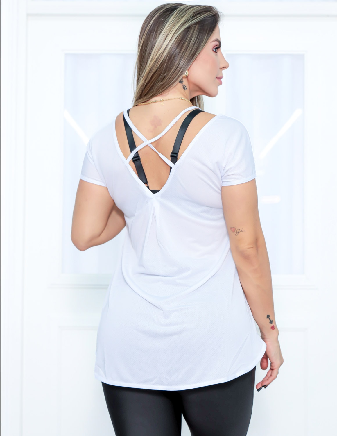 Blusa Fitness em Dry Fit Branca