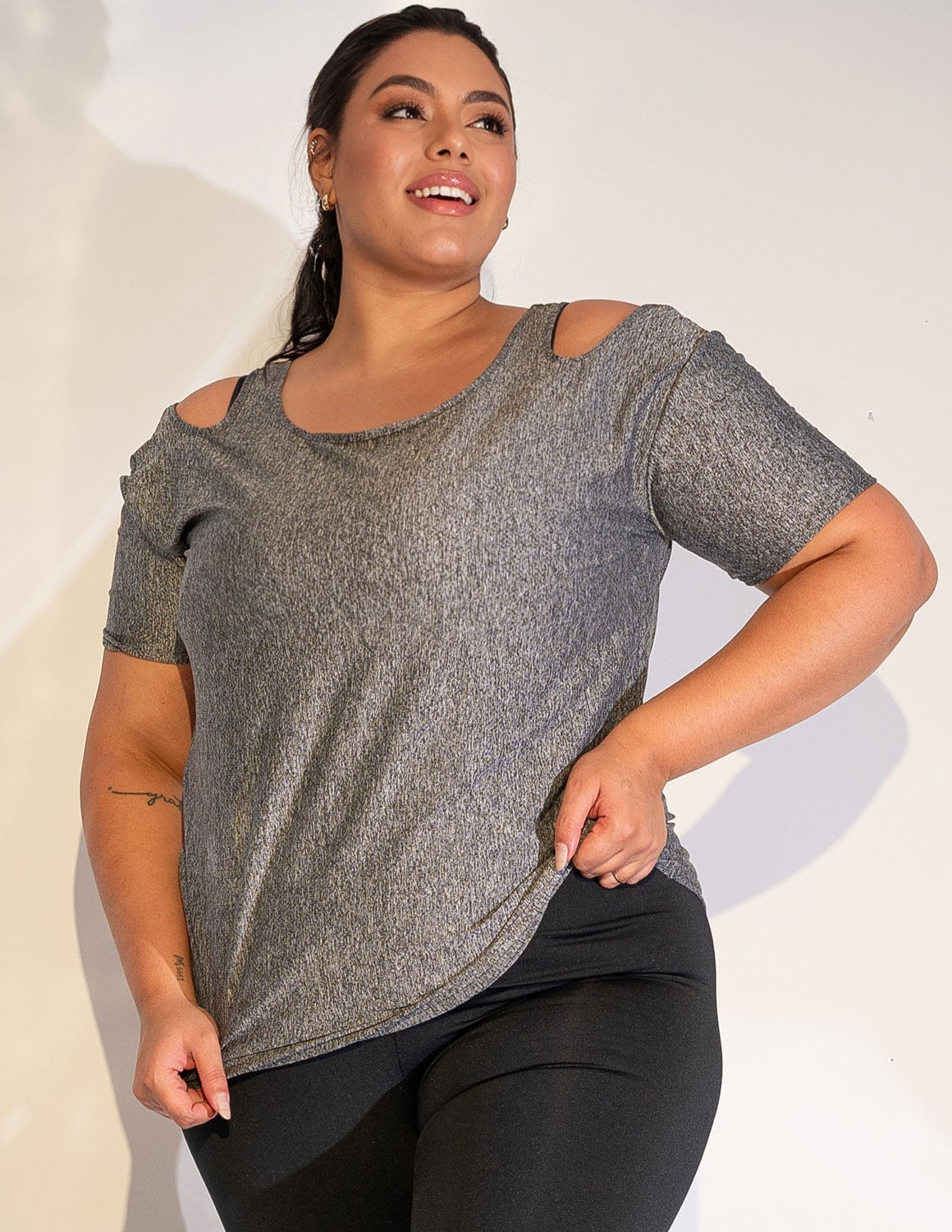 Blusa Fitness Plus Size em Dry Fit Mescla