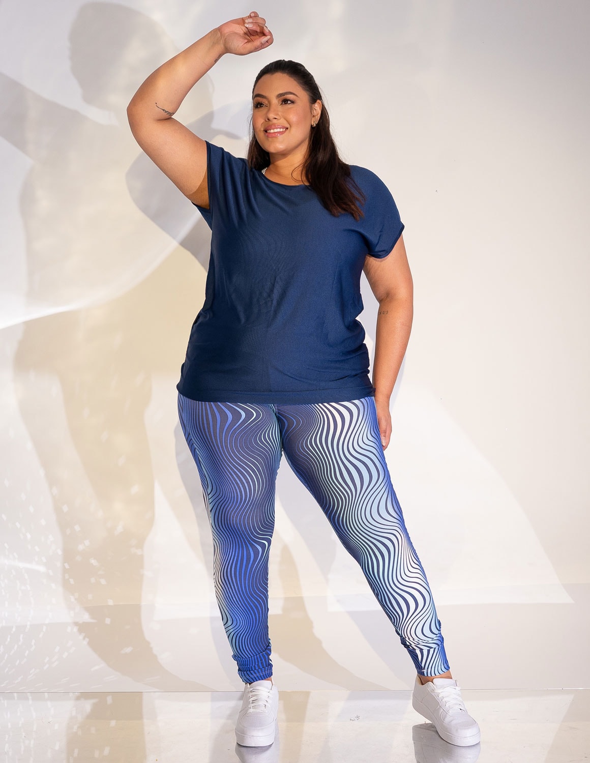 Blusa Fitness Plus Size em Dry Fit Azul Marinho