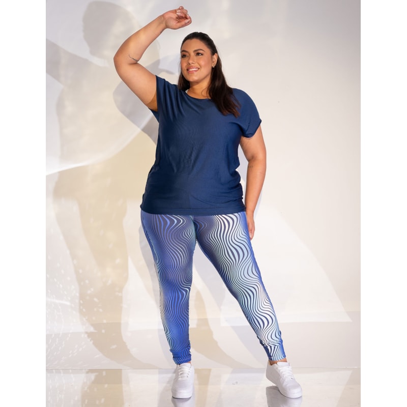 Blusa Fitness Plus Size em Dry Fit Azul Marinho | Ref: 4.4.1752-18-50