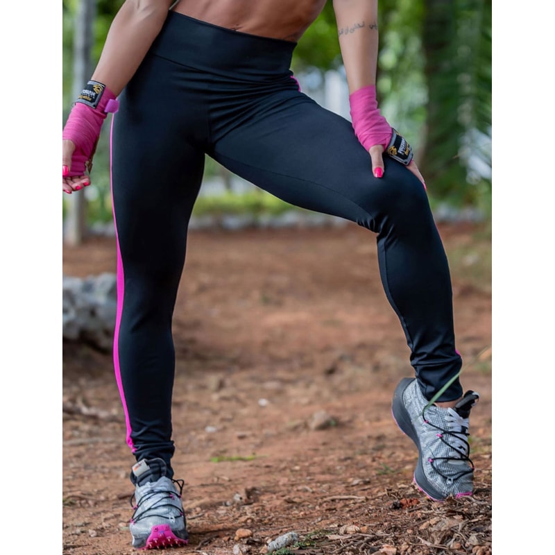 Calça Punho Fitness Preta com Tela de Poliamida Rosa | Ref: 4.4.4259-0121-G