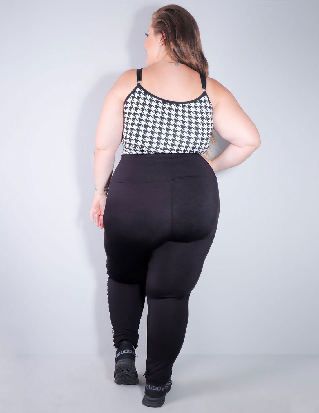 Conjunto Plus Size Fitness com Legging e Cropped em Tecido Jacquard | Ref: 8.8.0195-3236
