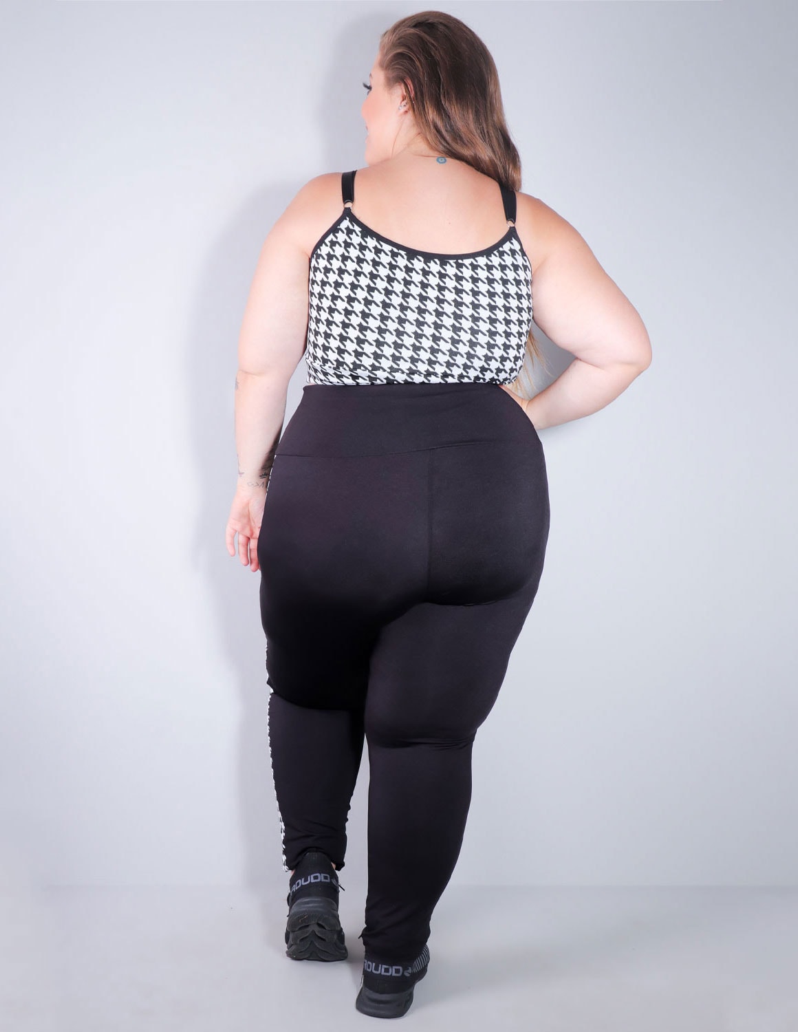 Conjunto Plus Size Fitness com Legging e Cropped em Tecido Jacquard | Ref: 8.8.0195-3236