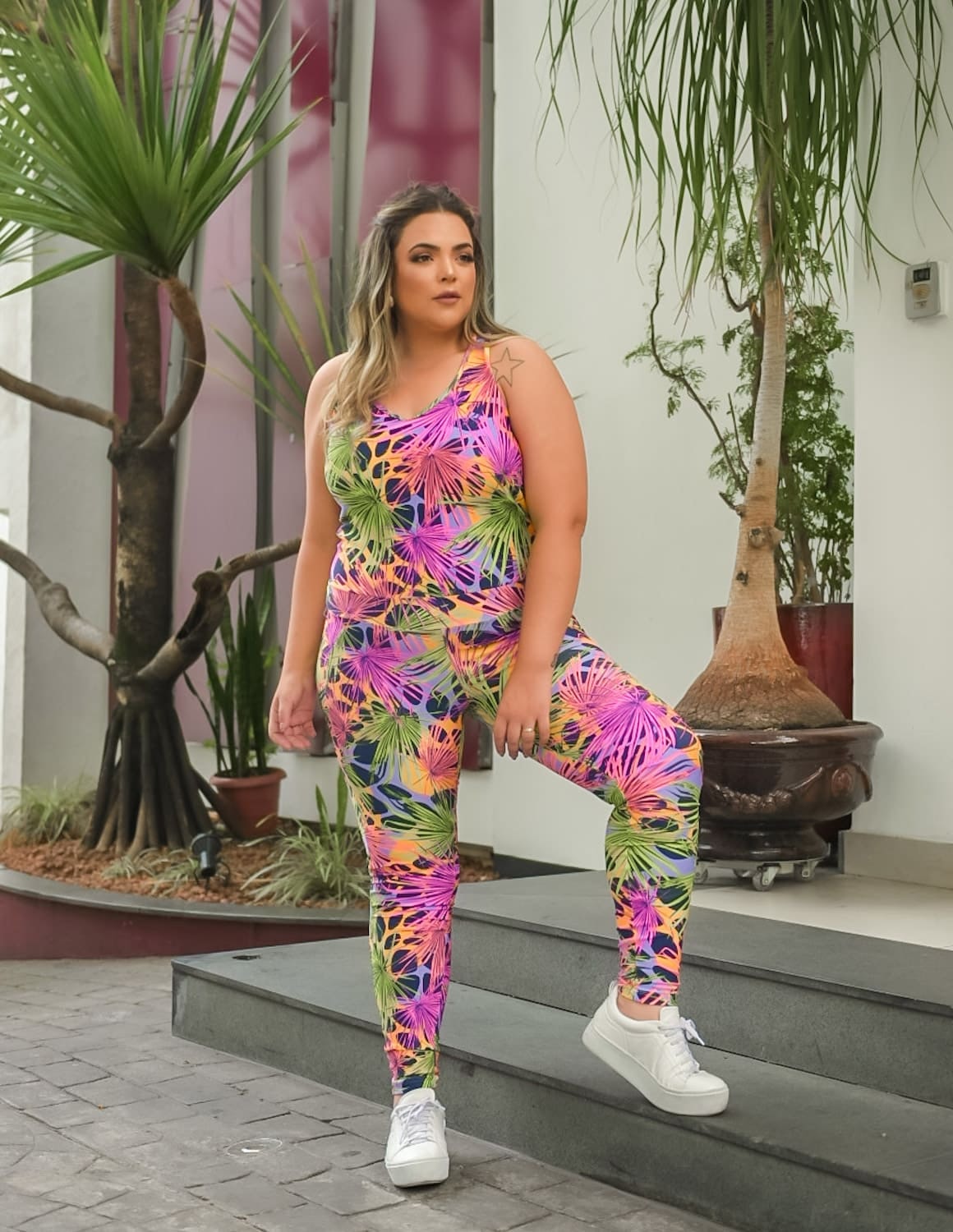 Macacão Fitness Feminino Longo Plus Size com Estampa | Ref: 4.4.4052-3242