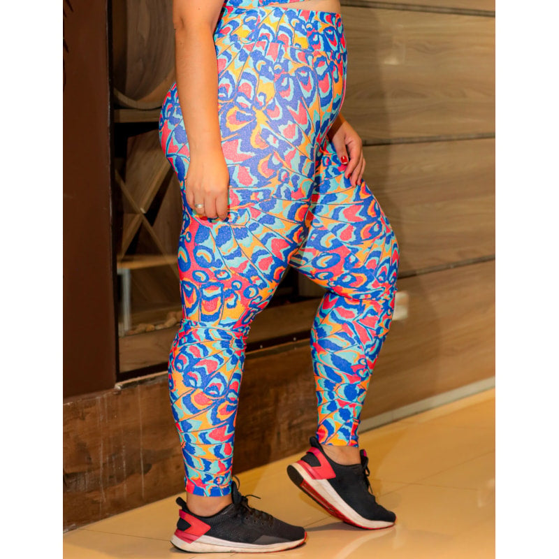 Calça Fitness Feminina Estampada Plus Size com Cós Alto | Ref: 4.4.4293-3237