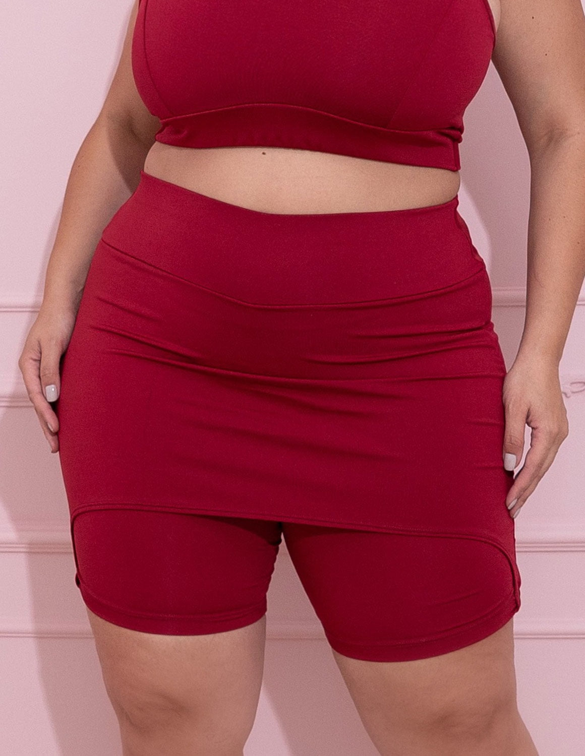 Bermuda com Tapa Bumbum Plus Size Vinho