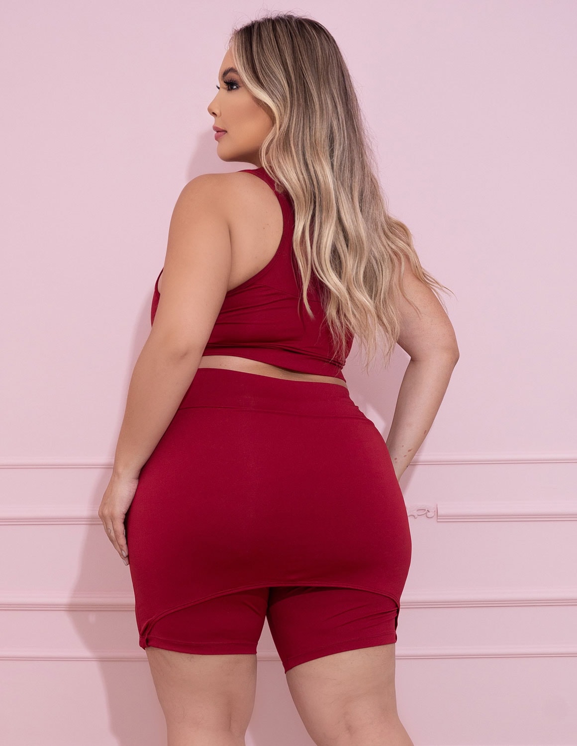 Conjunto Plus Size Vinho com Bermuda Tapa Bumbum e Top sem Bojo | Ref: 8.8.0198-24