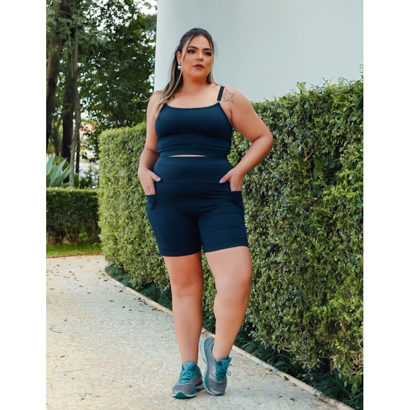 Bermuda Feminina Plus Size com Bolsos Azul Marinho | Ref: 4.4.4306-18
