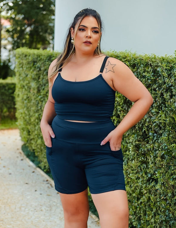 Conjunto Plus Size Azul Marinho Bermuda com Bolsos e Cropped | Ref: 8.8.0199-18