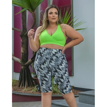 Conjunto Plus Size com Top Verde Neon sem bojo e Bermuda Ciclista Estampada | Ref: 8.8.0202-3240-32