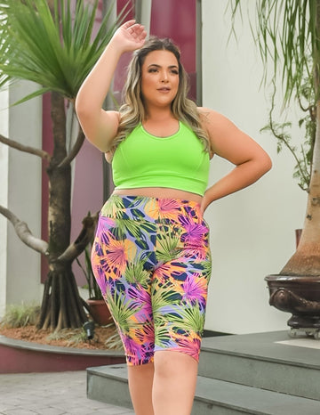 Conjunto Plus Size com Bermuda Ciclista Estampada e Top sem Bojo Verde Neon | Ref: 8.8.0200-3242-32