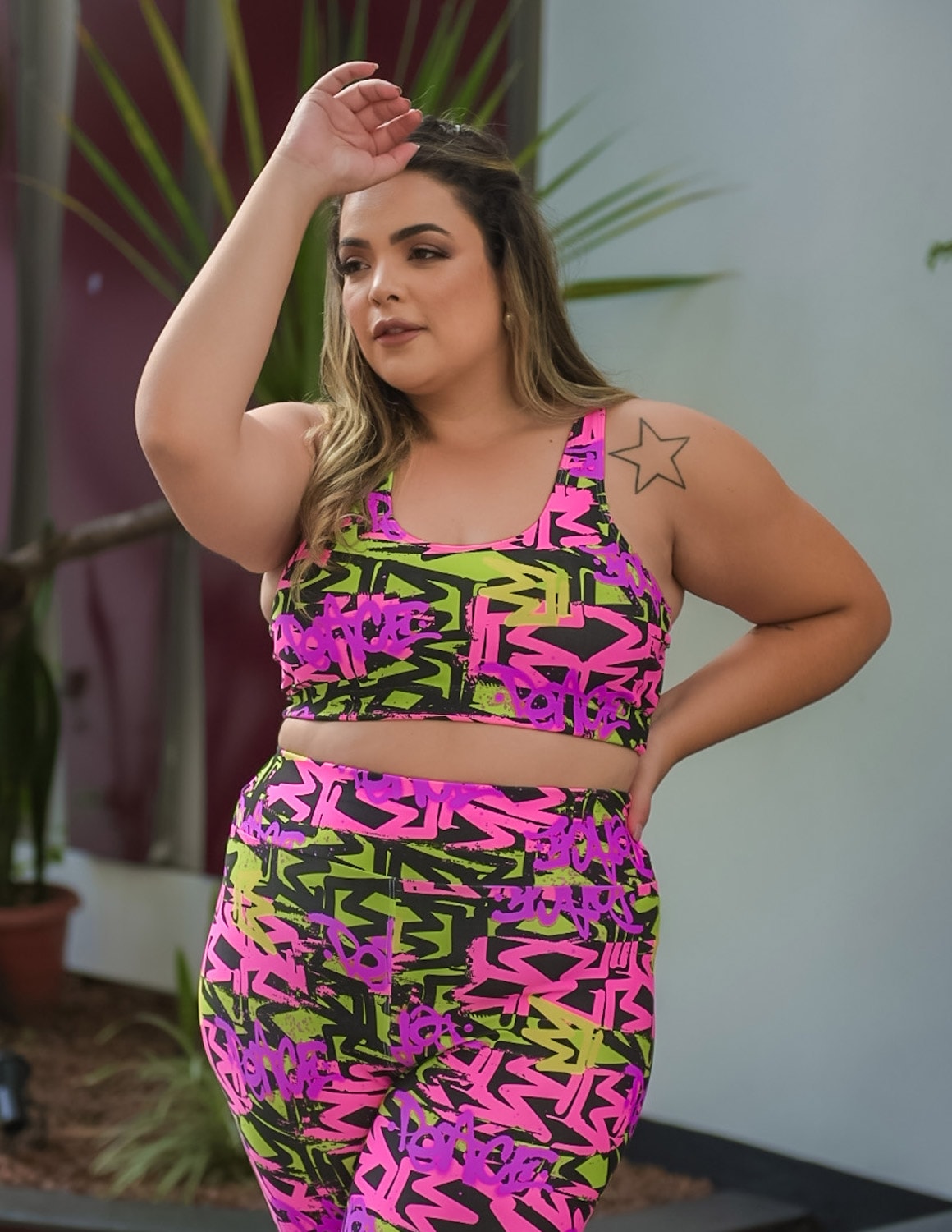 Conjunto Plus Size Fitness Estampado com Calça Cós Alto e Top | Ref: 8.8.0197-3243