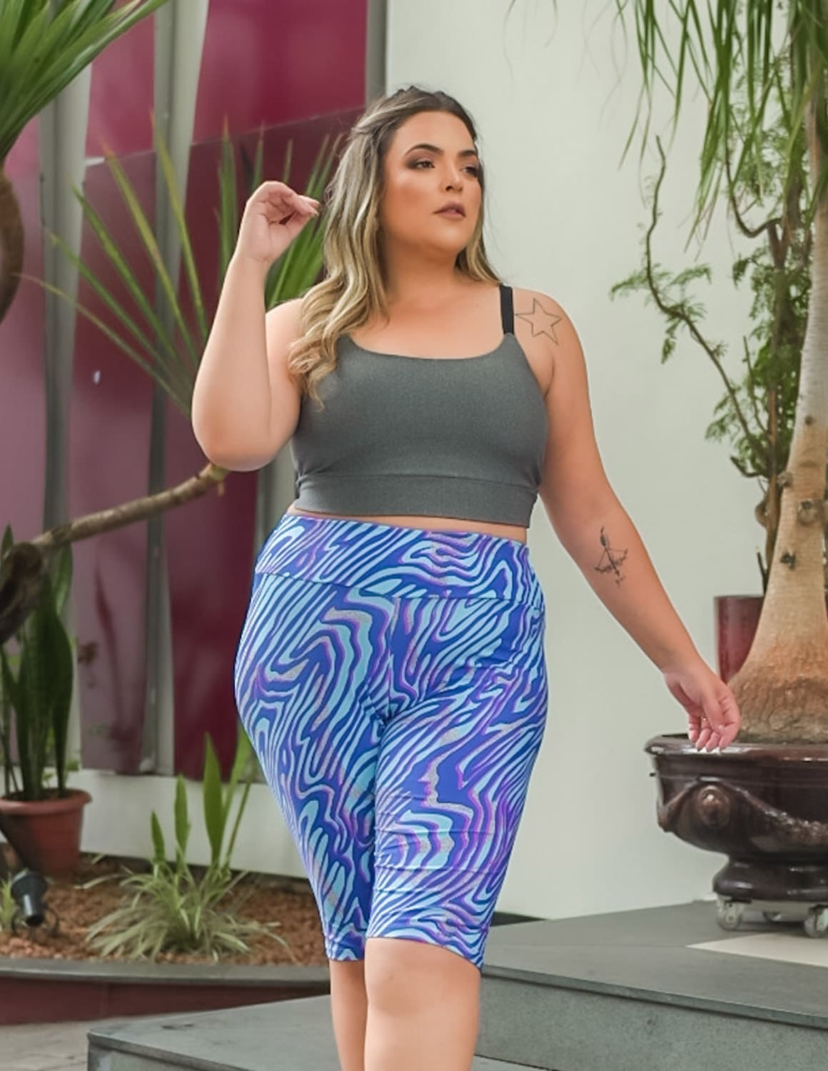 Conjunto Feminino Plus Size com Bermuda Ciclista Estampada e Top Mescla sem Bojo | Ref: 8.8.0080-3239-03