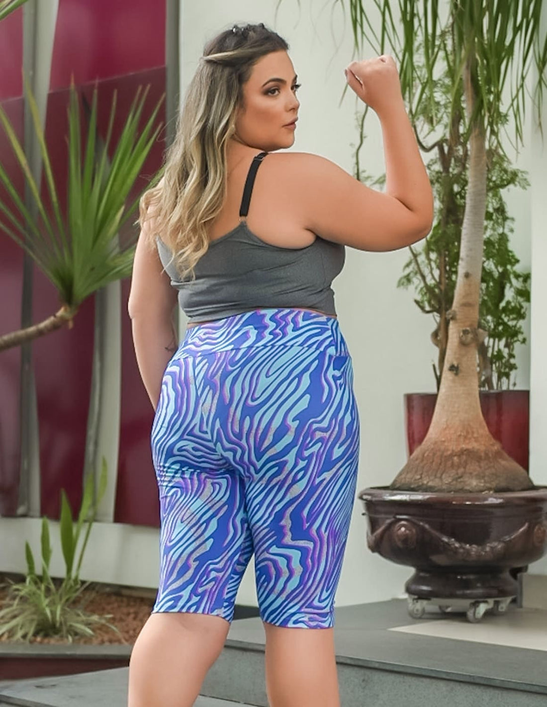 Conjunto Feminino Plus Size com Bermuda Ciclista Estampada e Top Mescla sem Bojo | Ref: 8.8.0080-3239-03