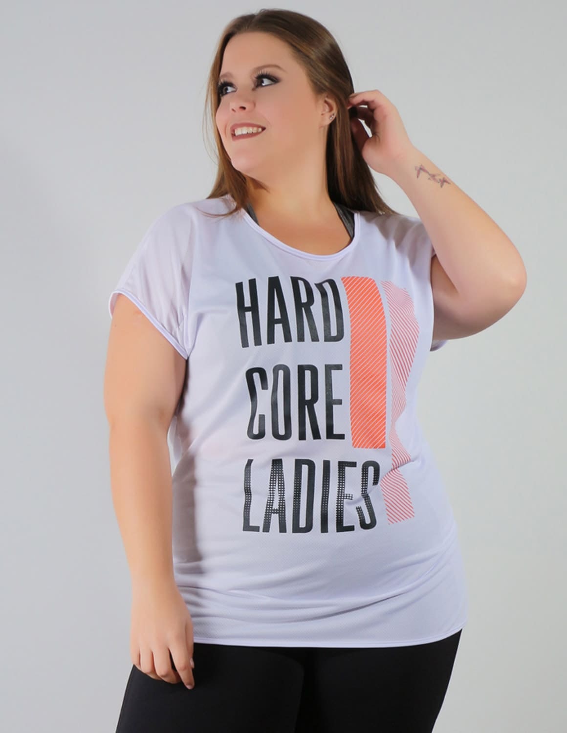Blusa Fitness Plus Size Branca com Estampa | Ref: 4.4.1752HARD-02
