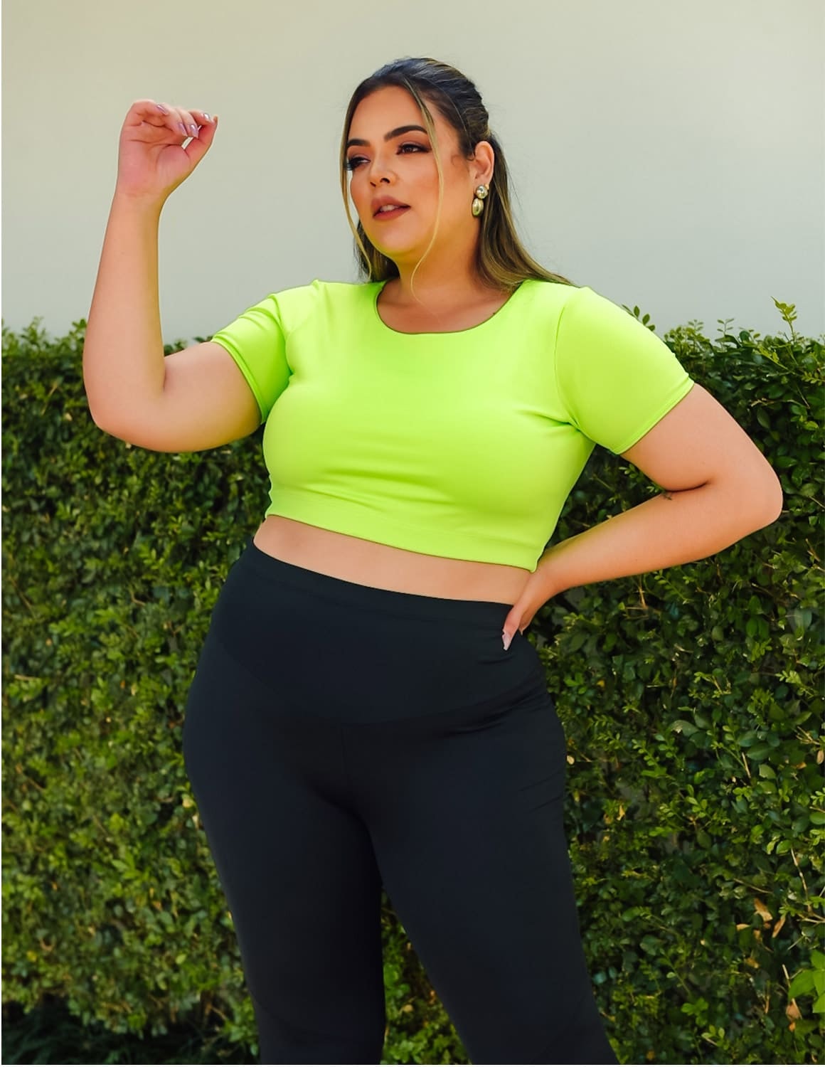 Conjunto Feminino Plus Size Preto com Calça Montaria  e Cropped | Ref: 8.8.0205-0132