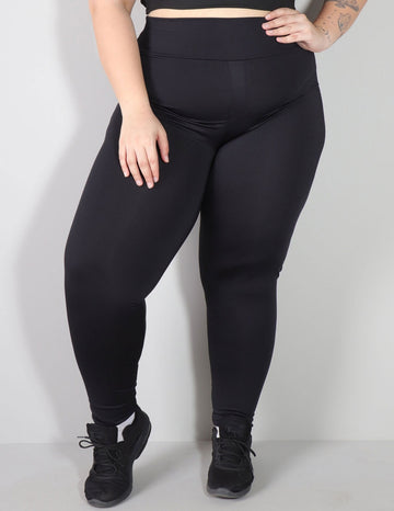 Calça Feminina Preta Plus Size com Bolsos | Ref: 4.4.4156-01