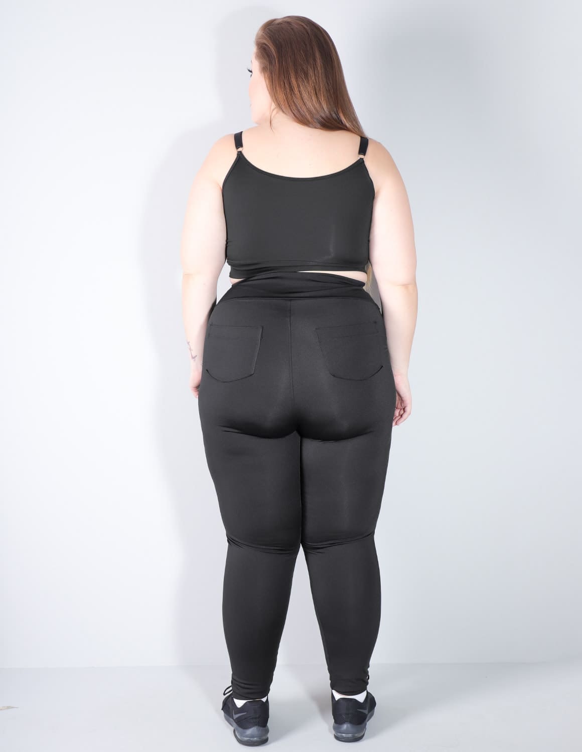 Conjunto Fitness Plus Size Preto com Calça e Cropped sem Bojo | Ref: 8.8.0206-01
