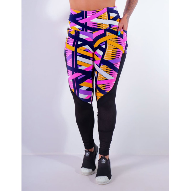 Calça Legging Estampada com Tela Preta e Bolsos | Ref: 4.4.4170-3189