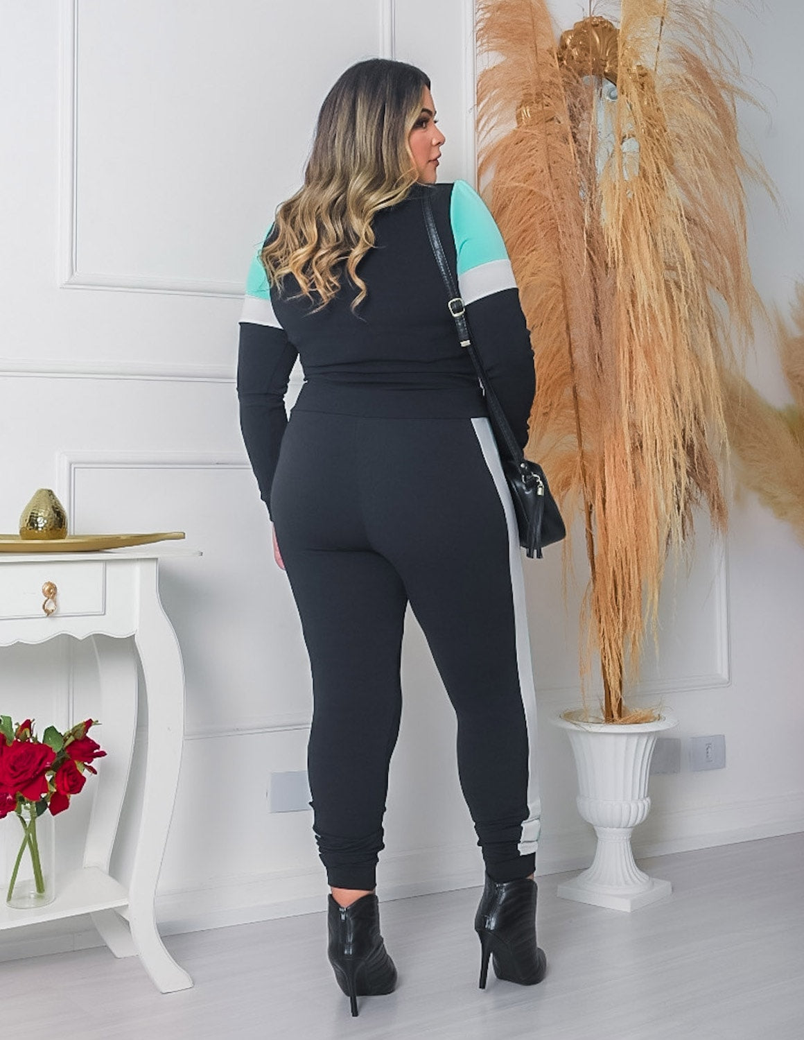 Conjunto Feminino com Calça e Blusa em Crepe de Alfaiataria | Ref: PRCJ0601-0151