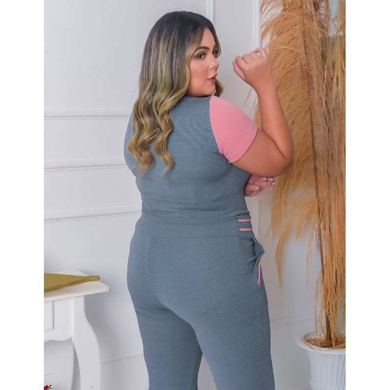 Conjunto com Calça e Blusa em Crepe de Alfaiataria | Ref: RCJ03-0319