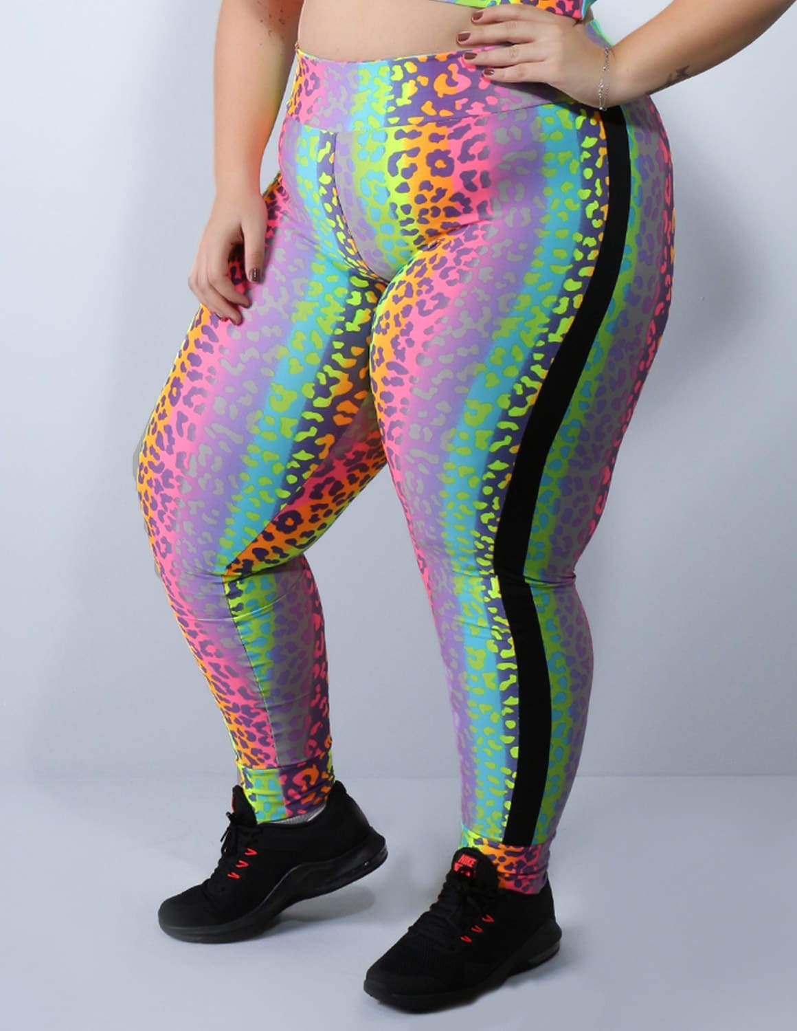 Calça Fitness Plus Size Estampada com Recortes Laterais | Ref: 4.4.4151-3092