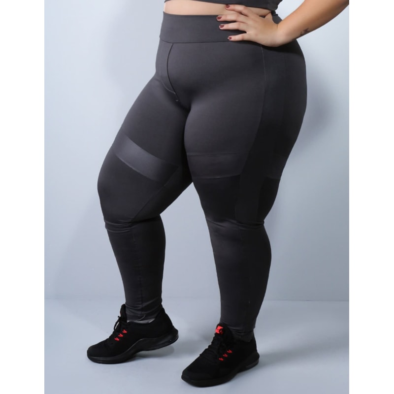 Calça Legging Preta Plus Size com Recortes de Cirrê | Ref: 4.4.4132C-01