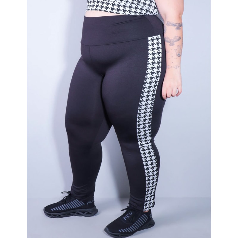 Calça Plus Size Preta com Recortes Laterais em Jacquard | Ref: 4.4.4308-3236