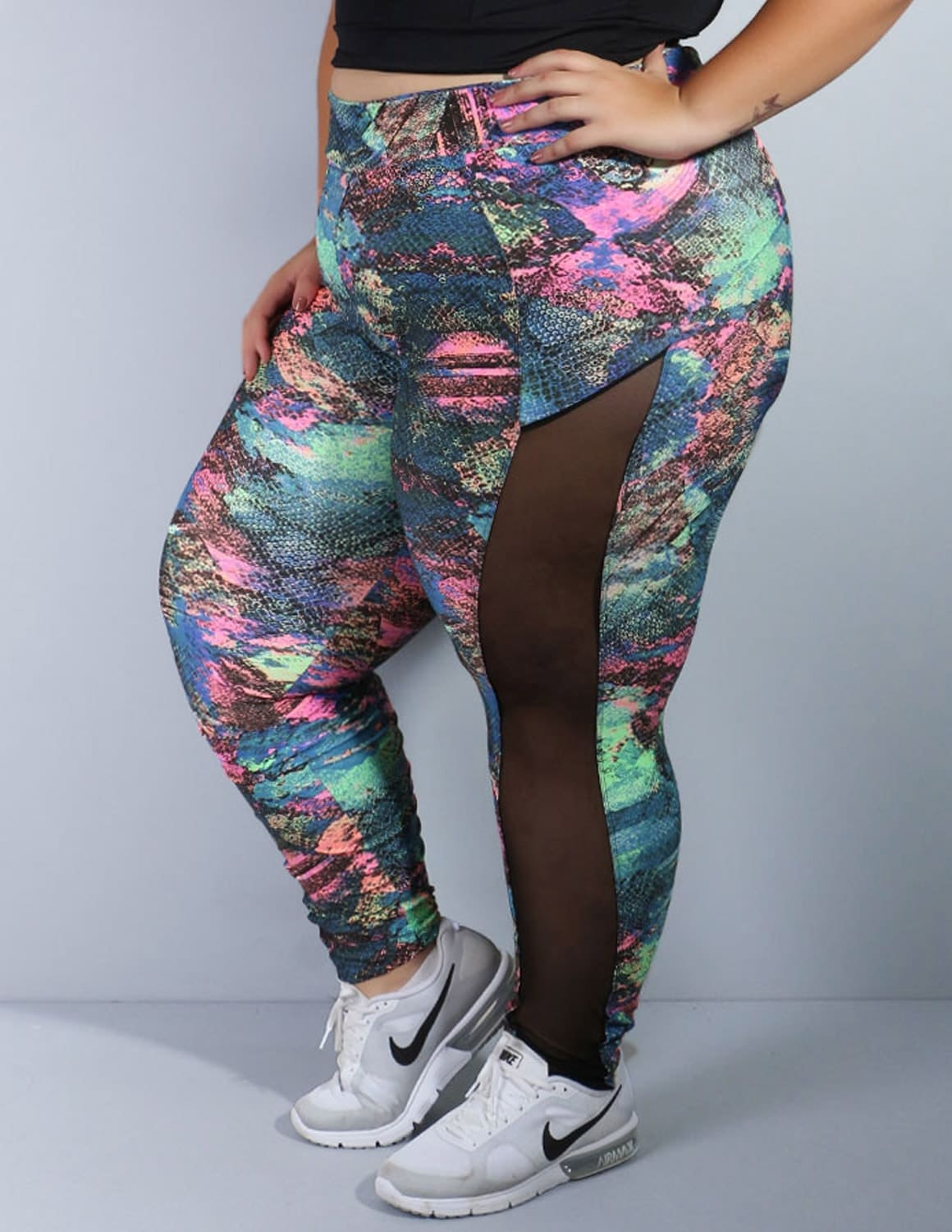 Calça Fitness Plus Size Estampada com Tule nas Laterais | Ref: 4.4.1768-957