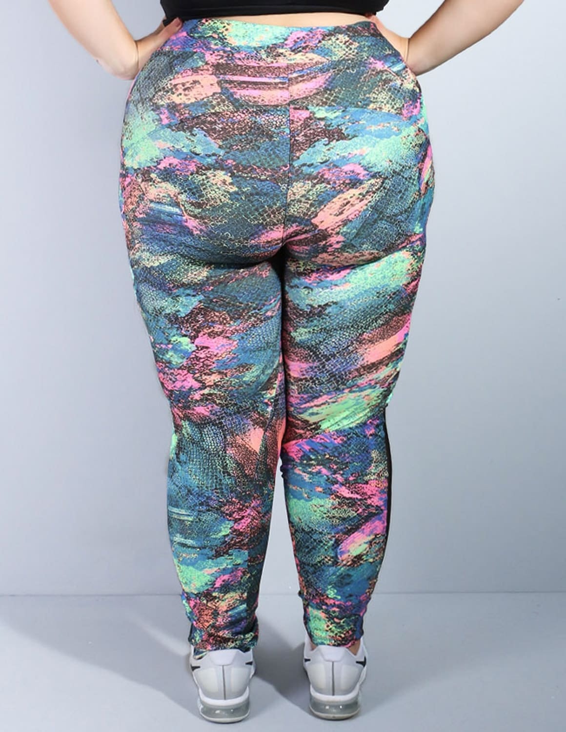 Calça Fitness Plus Size Estampada com Tule nas Laterais | Ref: 4.4.1768-957