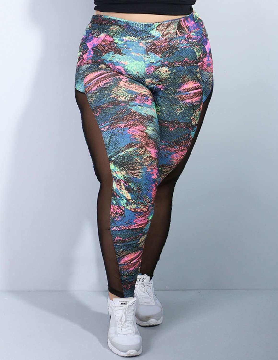 Calça Fitness Plus Size Estampada com Tule nas Laterais | Ref: 4.4.1768-957