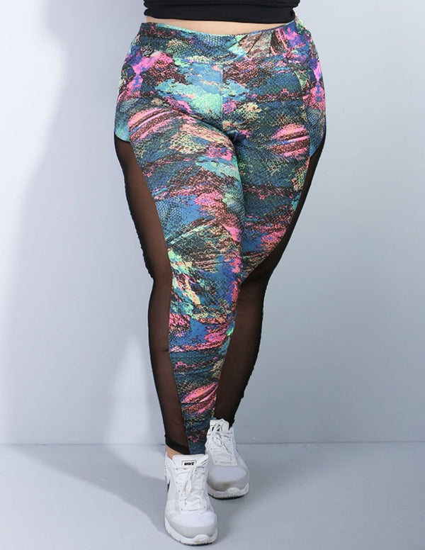 Calça Fitness Plus Size Estampada com Tule nas Laterais | Ref: 4.4.1768-957