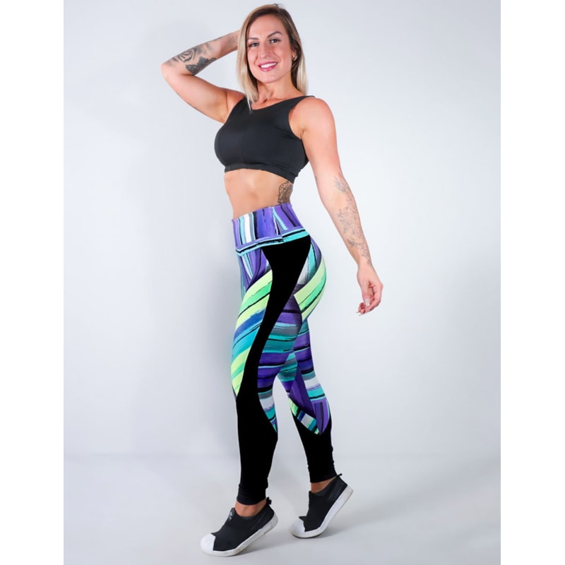 Conjunto para Academia com Legging Estampada e Cropped sem Bojo | Ref: 8.8.0113-3143