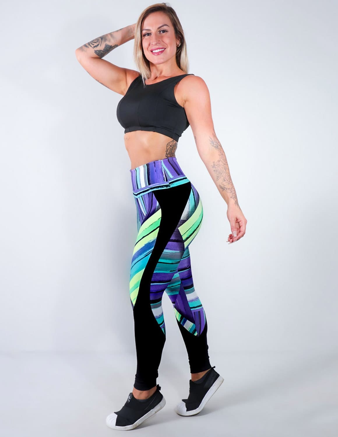 Conjunto para Academia com Legging Estampada e Cropped sem Bojo | Ref: 8.8.0113-3143