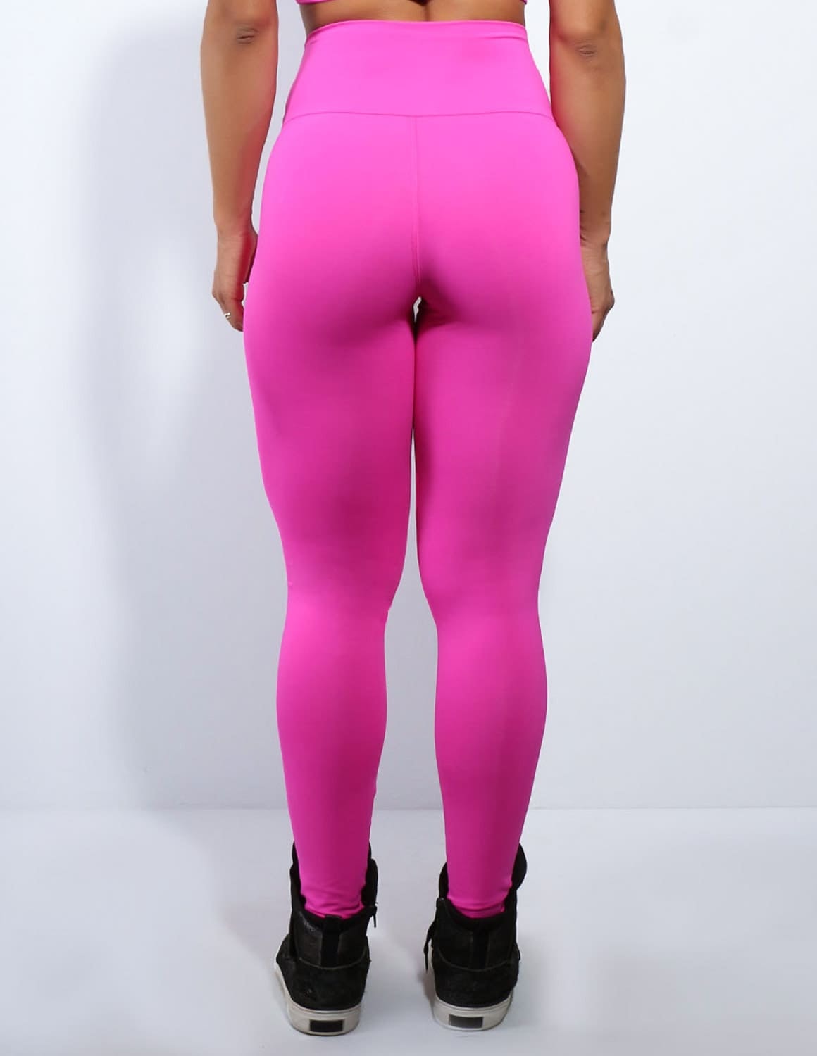 Calça Legging Rosa em Poliamida com Fecho em Zíper | Ref: 3.3.2421-07