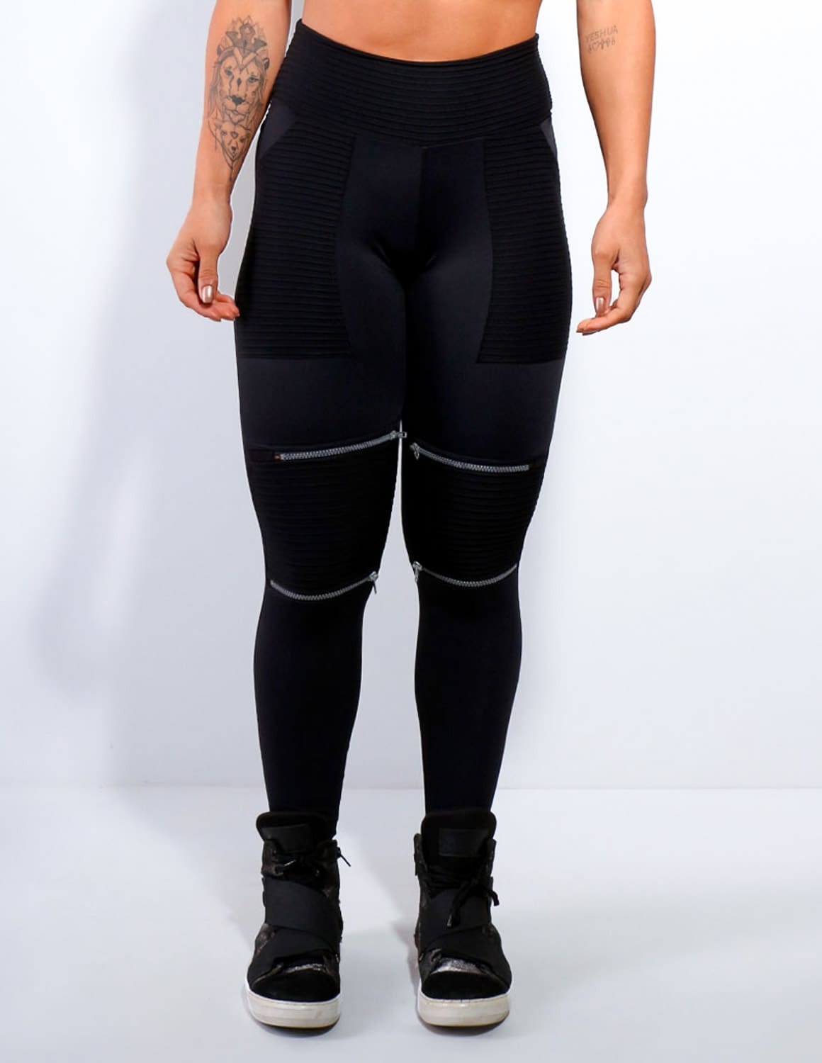 Calça Fitmoda Em Poliamida Com Zíper E Bolsos