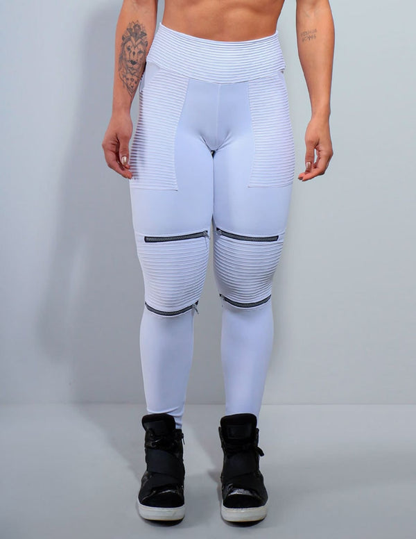Calça em Poliamida Branca com Bolsos e Zíper | Ref: 3.3.2439-02