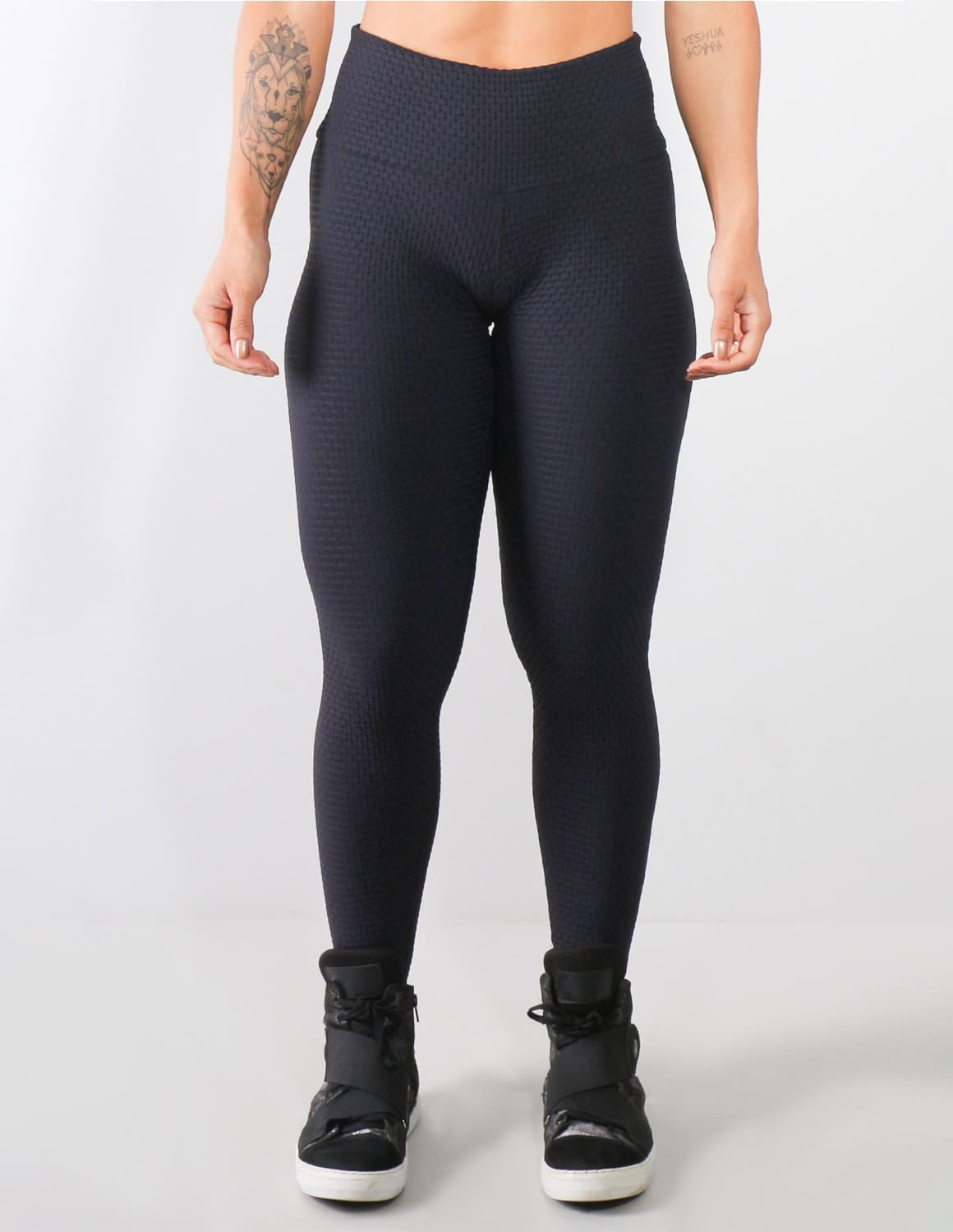 Calça FItness Texturizada 3D em Poliamida Preta | Ref: 3.3.2039-01